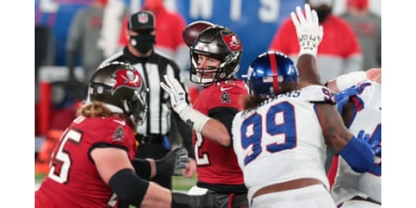 Tapahtuma Tom Bradyn ja New England Patriotsin eron jälkeen